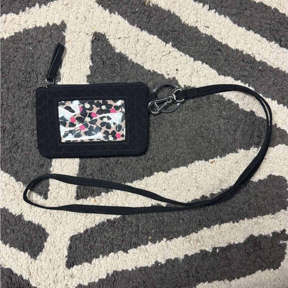 🌸 Vera Bradley Quilted Zip ID Case + Lanyard – Black Pattern – EUC 🌸